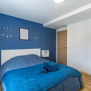 https://t3-neuf-avec-exterieur.hotels-rhonealpes.com