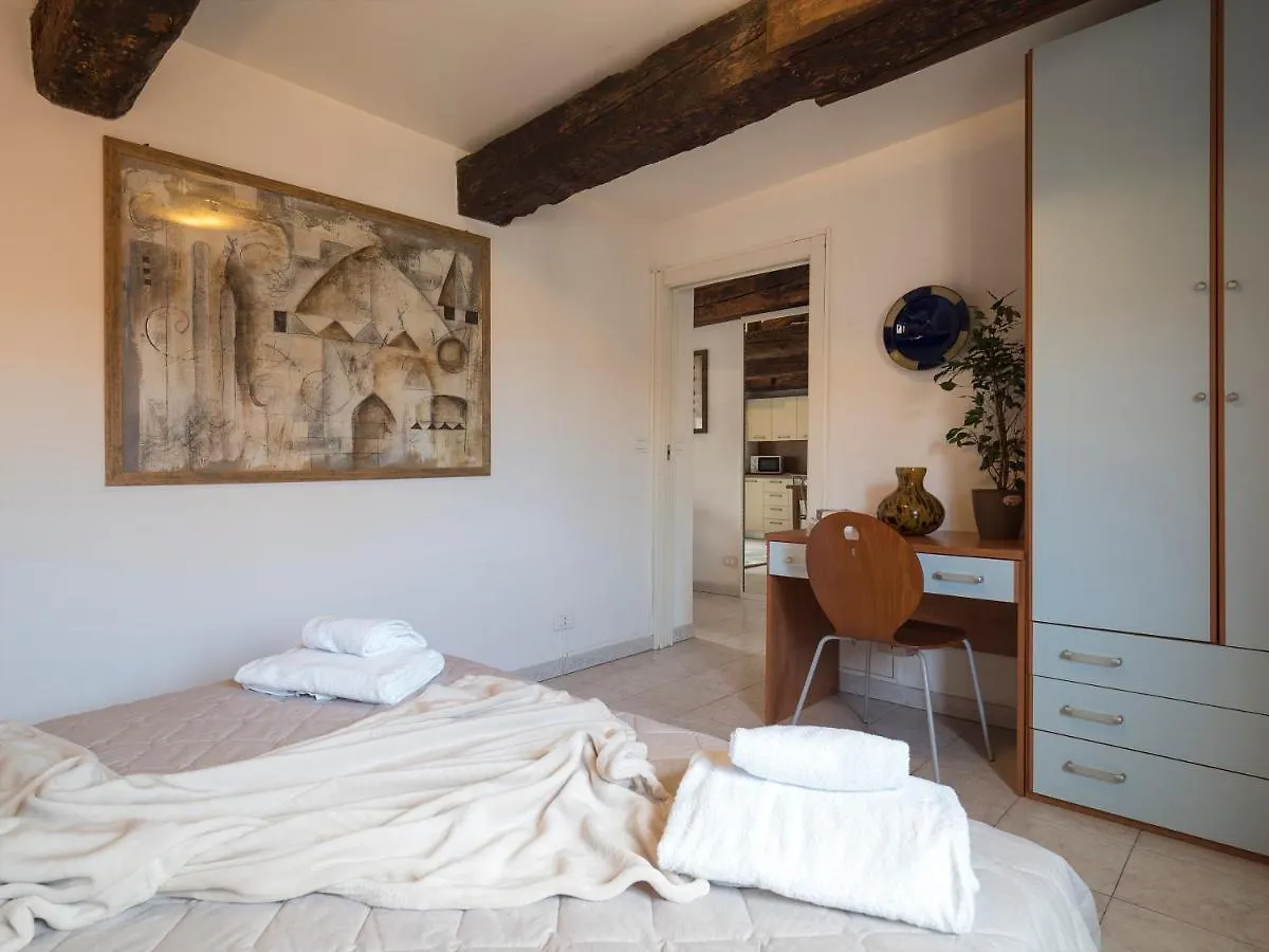 Palazzo Preziosa - Rialto Apartment Venice