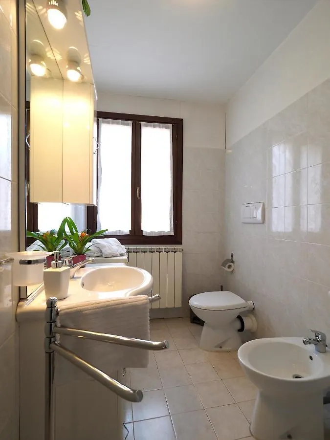Palazzo Preziosa - Rialto Apartment Venice Italy