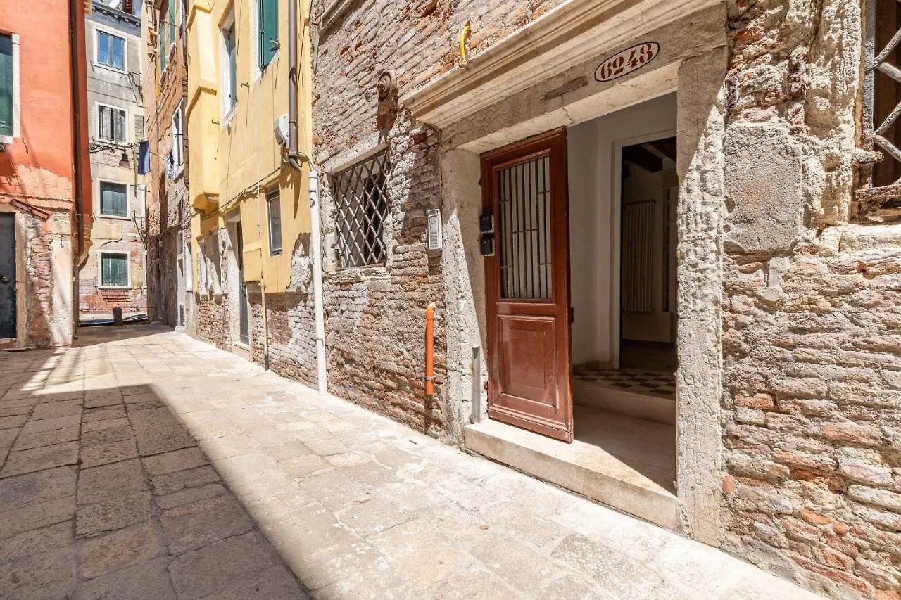 Palazzo Preziosa - Rialto Apartment Venice